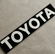 84 85 86 Toyota Grill Emblem