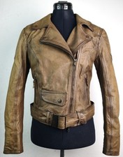 Giacca di pelle da donna