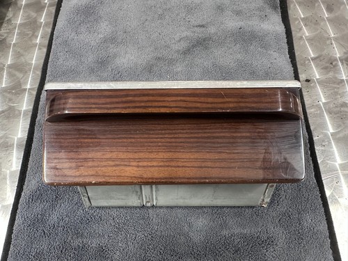 Posacenere legno radica - di,