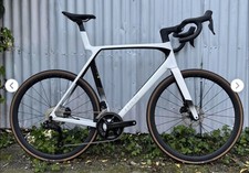 BICICLETTA DA STRADA 2025 TREK