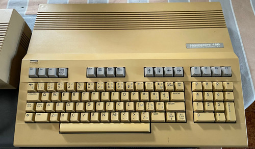 Commodore 128 alimentatore - commodore,