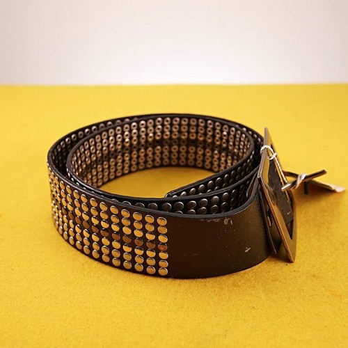 Cintura borchiata vintage - vintage, yy