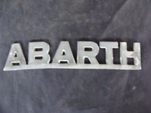 Badge abarth c - &, scritta
