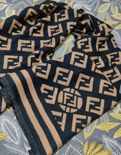 Sciarpa unisex Fendi scialle