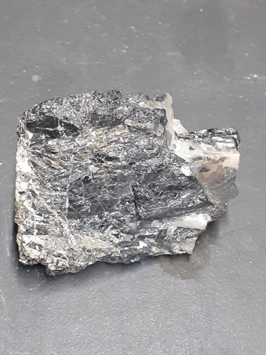 Wolframite with scheelite - wolframite,