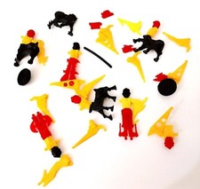 set robot spaziali anni 80 patatine San Carlo, Pai, Kinder sorpresa x recupero