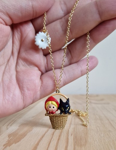 Collana con ciondolo les - con,