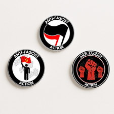 Set 3 Distintivi a Bottone –