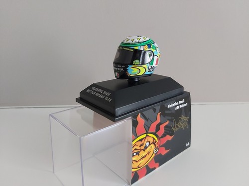 Casco minichamps v - 1/8,