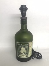 Lampada RUM DIPLOMATICO RON bottiglia portalampade filo tavolo artigianale