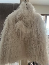 ITOO ITALY JACKET.... Fluffy