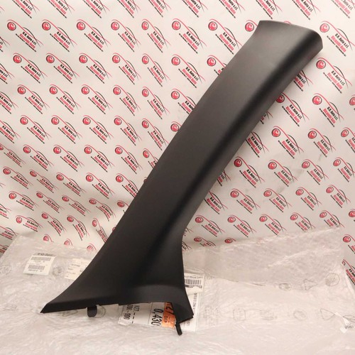 Rivestimento montante ant dx - ant.,