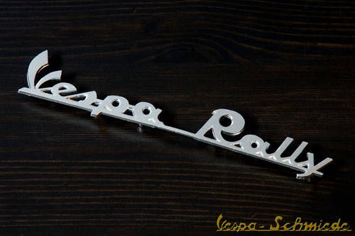 Stemma vespa scritta - vespa,