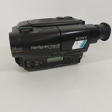 SONY HandyCam Video8 CCD-TR83