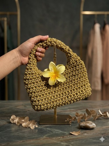 Borsa tracolla all - a, all'uncinetto