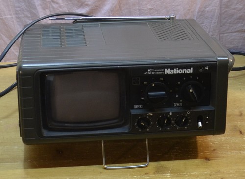 Vecchia portatile national - tv,