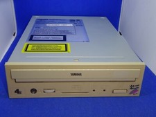 YAMAHA CDR400t CD-R/RW SCSI