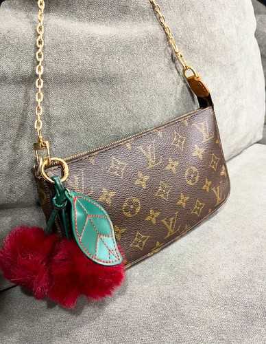 Louis vuitton pochette - vuitton,
