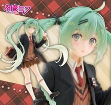 Hatsune Miku Fashion Figure Preppy Ver. TAITO 7,2 pollici