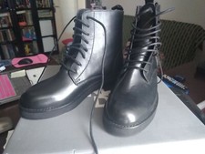 STIVALETTI IN VERA PELLE