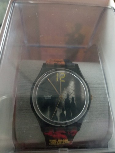 Swatch james bond - l'uomo, dalla