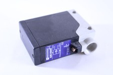 Telemecanique fotocellula XUE