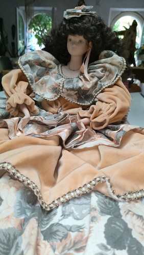 Bambola porcellana vintage - di,