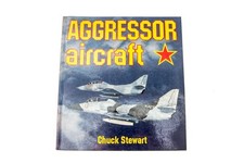 Libro Aggressor Aircraft Chuck Stewart Osprey 1990