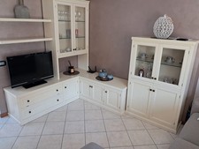 Mobile da salotto ad angolo