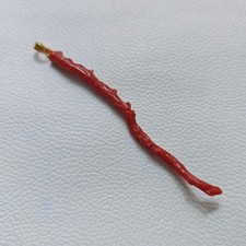 Antico ciondolo corallo rosso