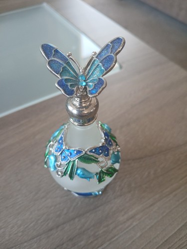 Butterfly perfume bottle with - perfume,