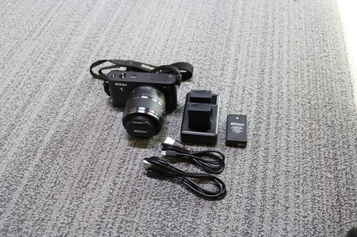 Nikon mirrorless digital - nikon, j1