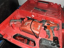 HILTI - SF /SFD 2-A Avvitatore A Batteria Con Batteria E Carica Batteria