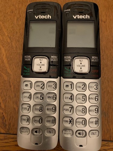 Coppia telefoni - di,