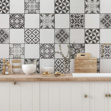 Piastrelle Adesive per Cucina