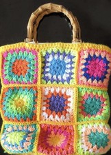 Borsa Fatta A Mano All'uncinetto Con Mattonelle Granny E Doppio Manico?