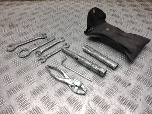 Kit attrezzi suzuki gsxr1000 - kit,