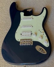 Corpo Stratocaster Squier by