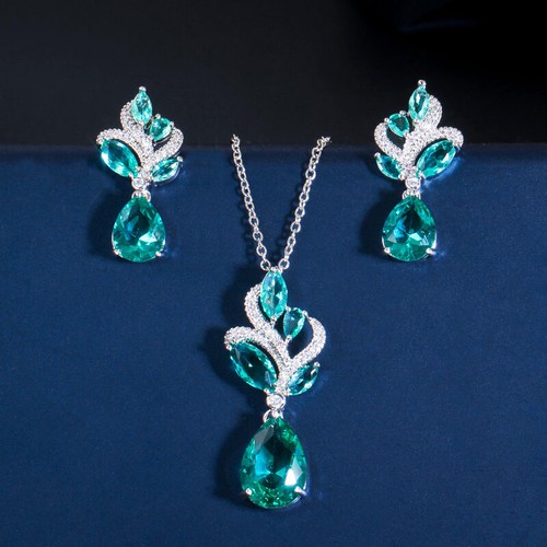 Set gioielli orecchini collana
