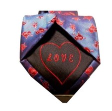 CRAVATTA CON CUORI ROSSI IDEA