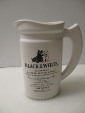 Brocca acqua whisky scozzese