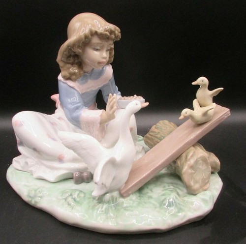 Lladro 6025 barnyard - , seesaw