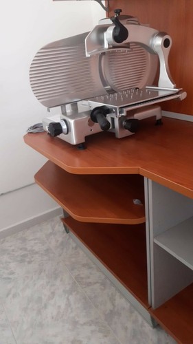 Affettatrice professionale - affettatrice,