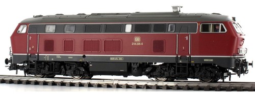 Scala esu 31025 locomotiva - h0,