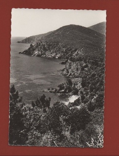 Cavalaire ses calanques - et,
