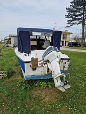 barca a motore fuoribordo 40 hp