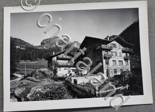 Foto cartolina montagna casa - cartolina,