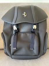 Zaino in vera pelle nera Ferrari Purosangue