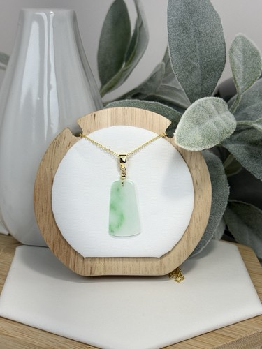 Collana con ciondolo - , in