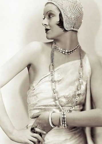 Flapper era myrna - myrna,